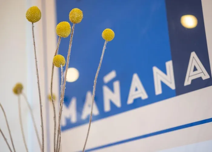 - Sleep 5 - Pool - Free Wi-fi - Air Con Албуфейра